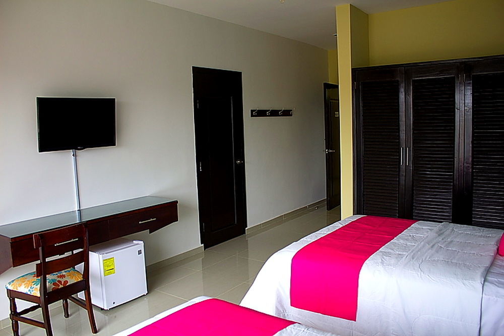 Hotel Siglo 21 Mérida Extérieur photo